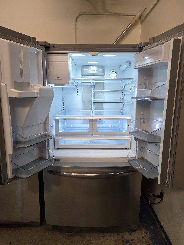 Frigidaire refrigerator