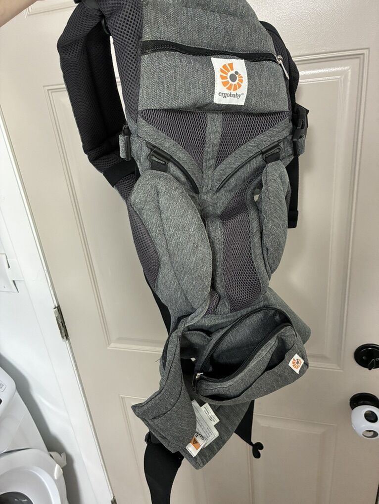 Ergobaby Omni 360 Baby Carrier Backpack