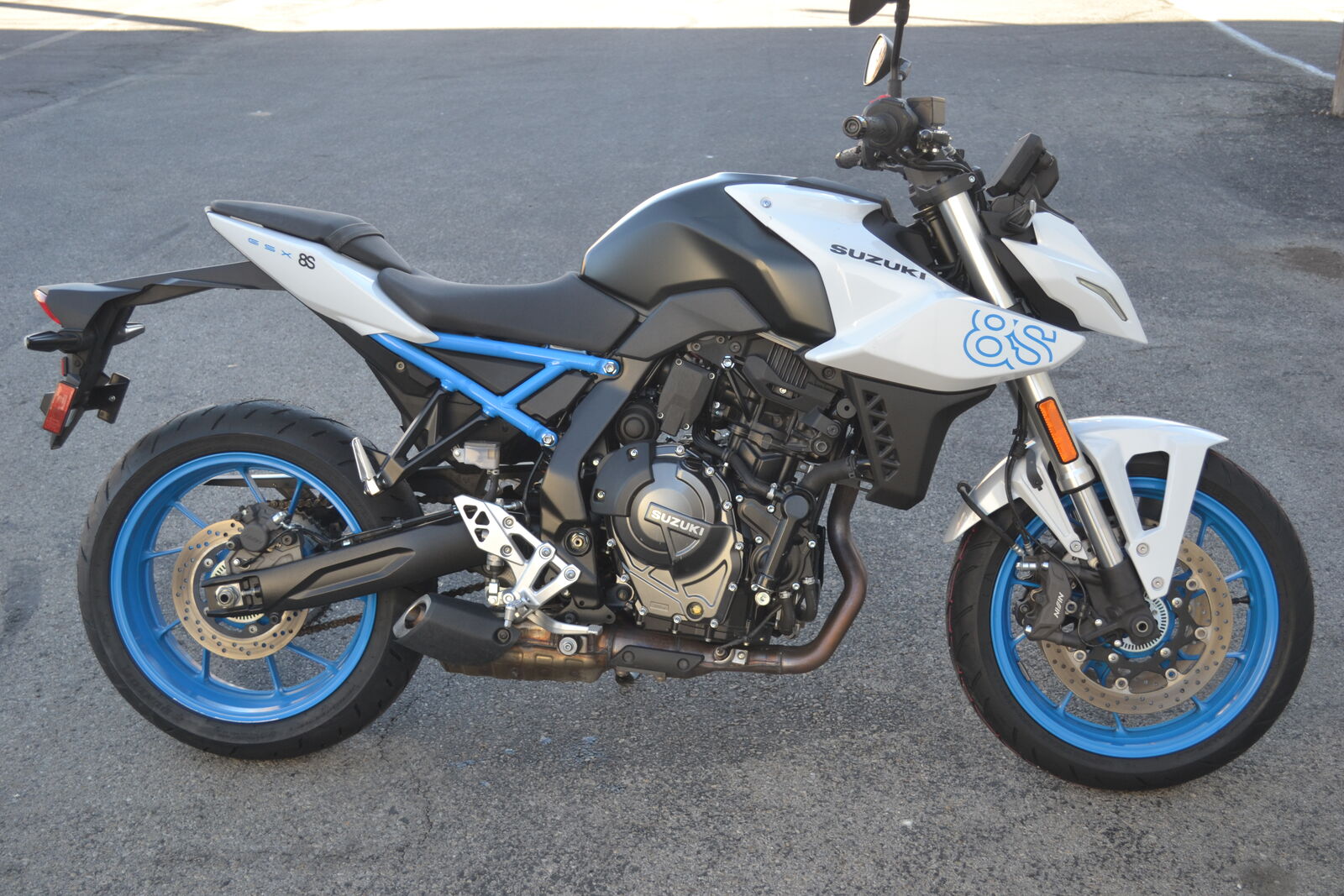 2023 Suzuki GSX-8S - Naked Sport Bike - GSX8S - GSXR