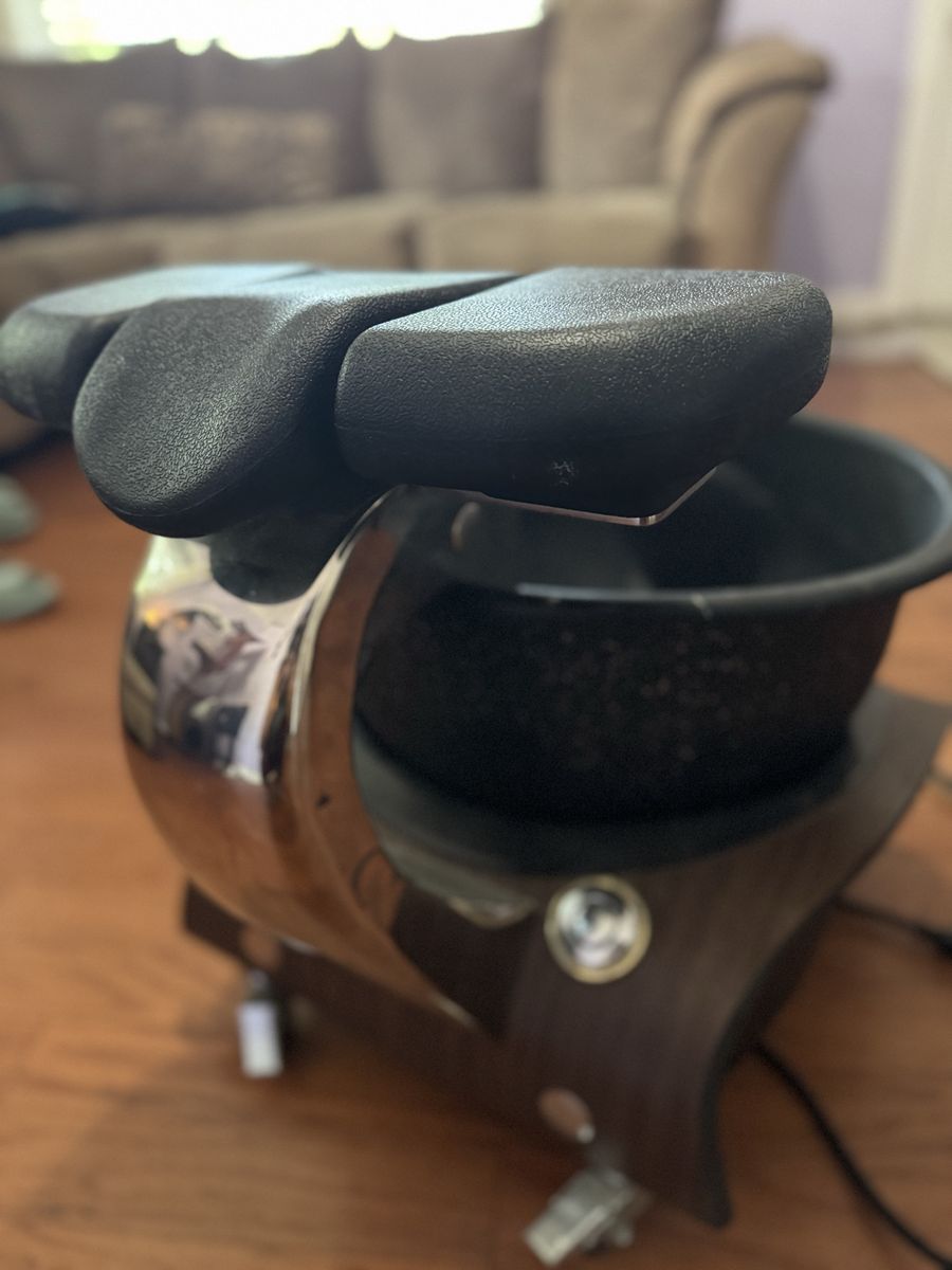 Gulfstream Portable Pipeless Pedicure Foot Spa