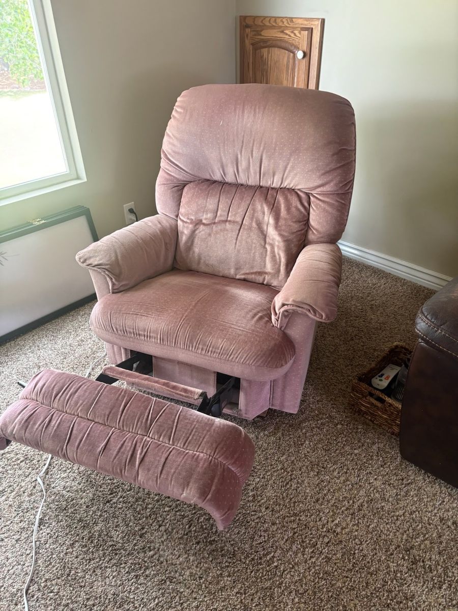 Recliner Chair
