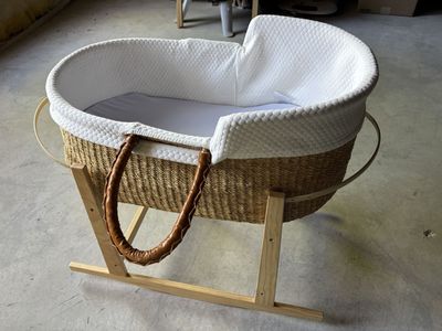 Design Dua Bassinet