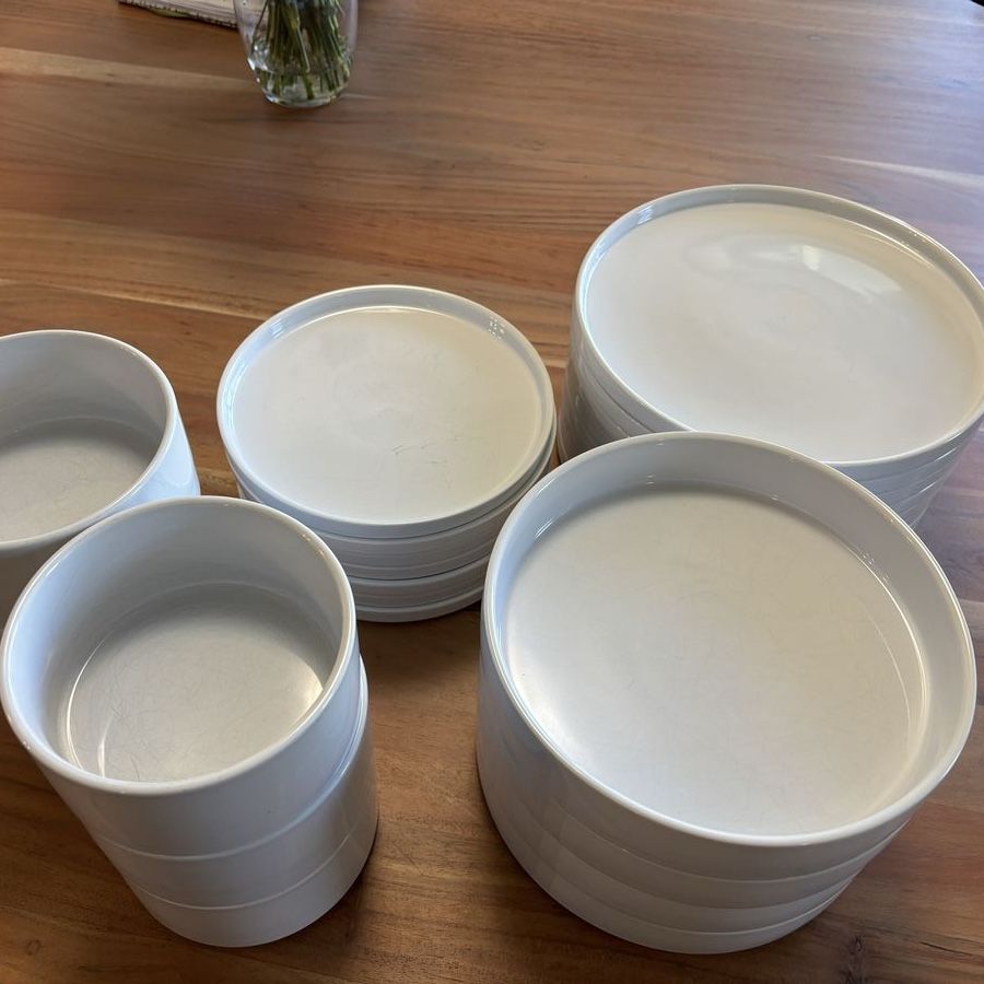 Stella Stoneware Dinnerware Set
