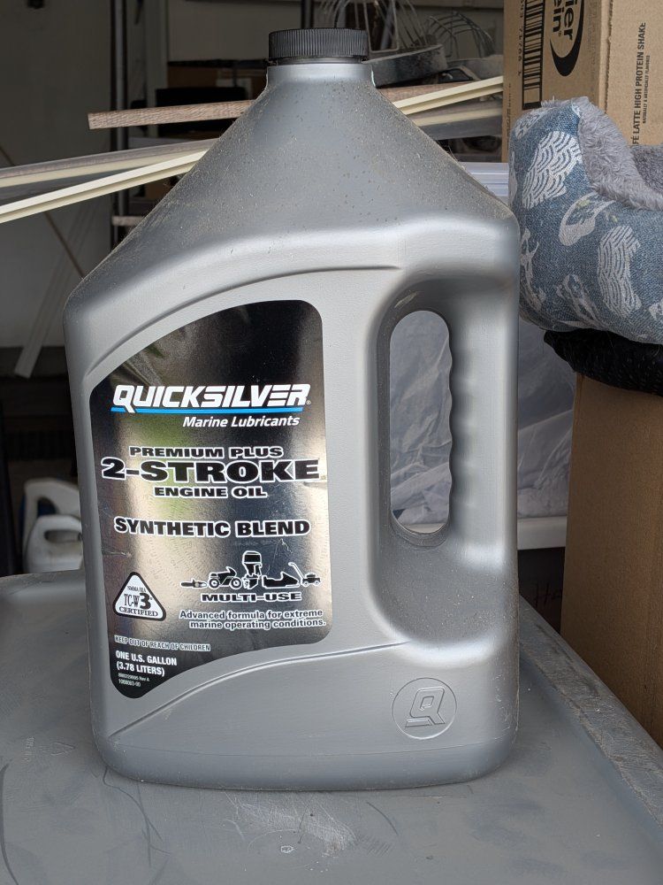 Quicksilver Premium Plus 2-Stroke Marine Engine Oil Synthetic Blend 1 Gallon