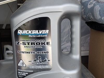 Quicksilver Premium Plus 2-Stroke Marine Engine Oil Synthetic Blend 1 Gallon