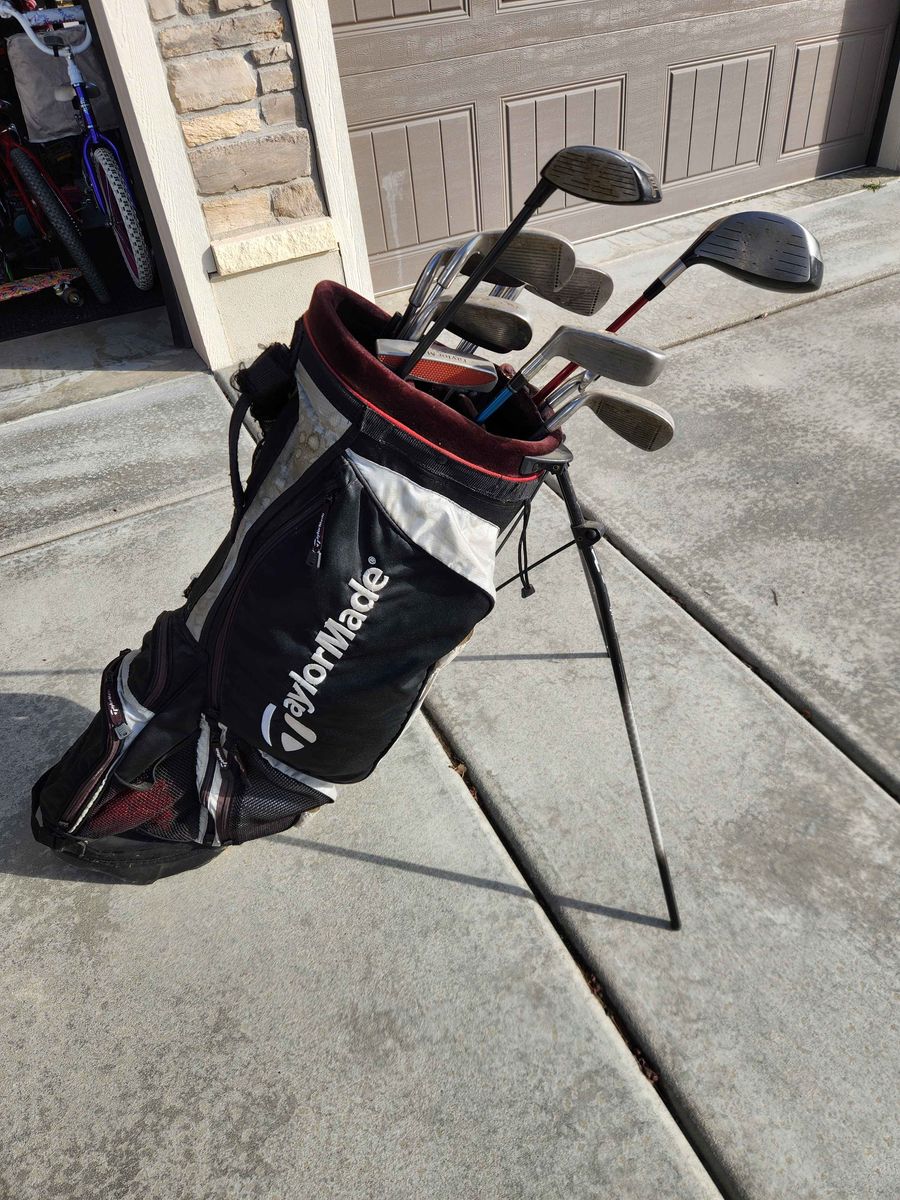 Mixed Golf Club Set | Square Two Irons, Ping i3 3 Wood, Titelist 9.5 Driver