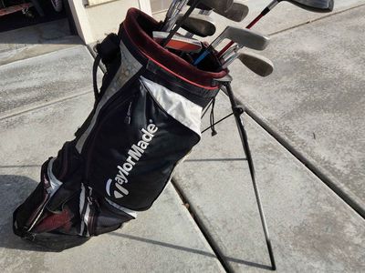 Mixed Golf Club Set | Square Two Irons, Ping i3 3 Wood, Titelist 9.5 Driver