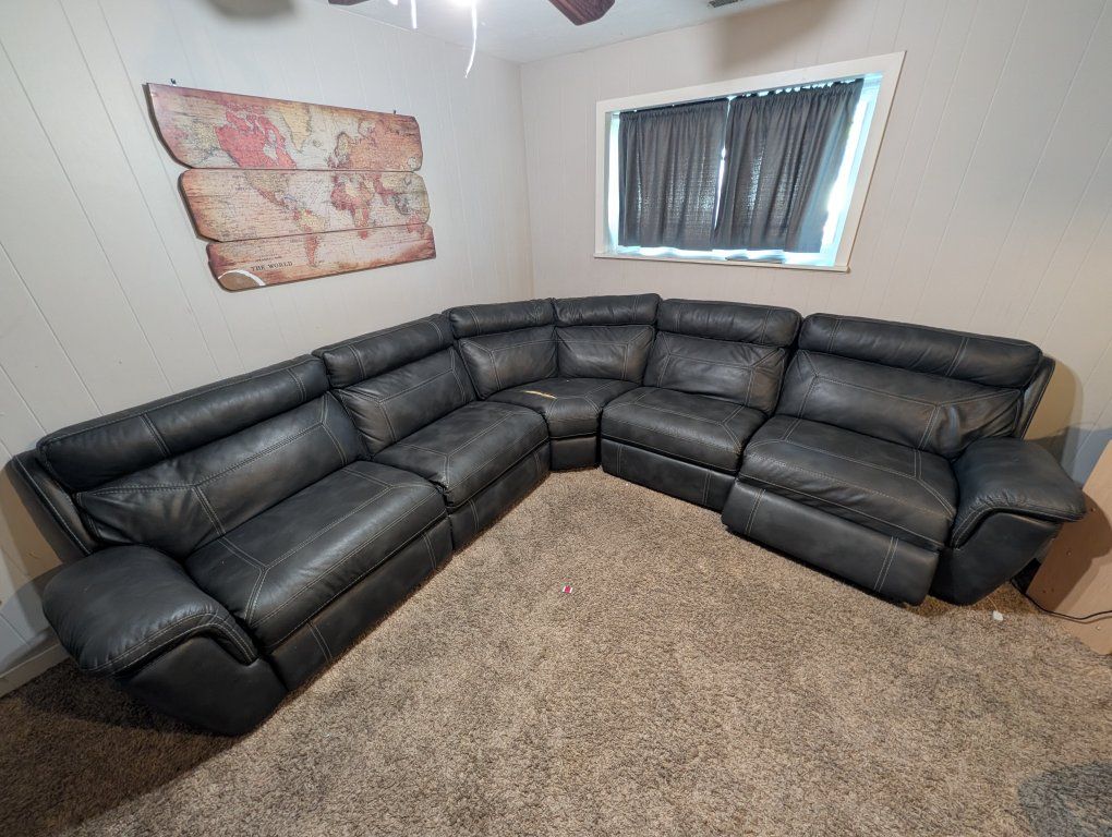 Large 6-Piece Power Reclining Sectional – $200