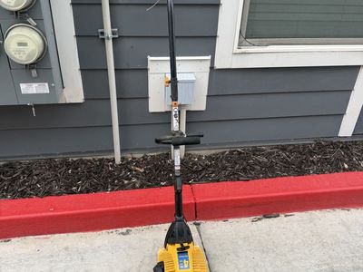 Cub Cadet CC4125 4-Cycle Weed Eater