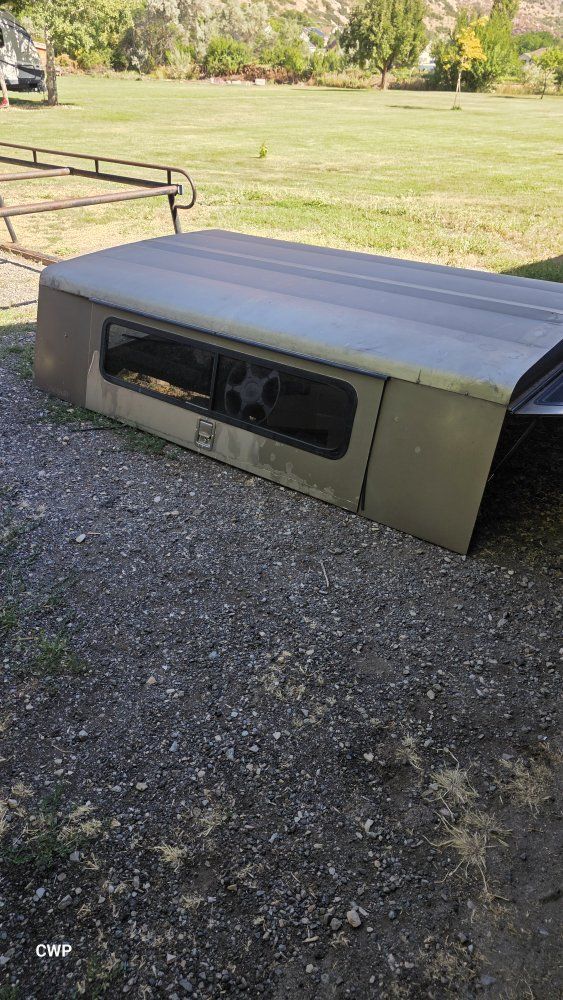 8 foot bed topper shelll Aluminum