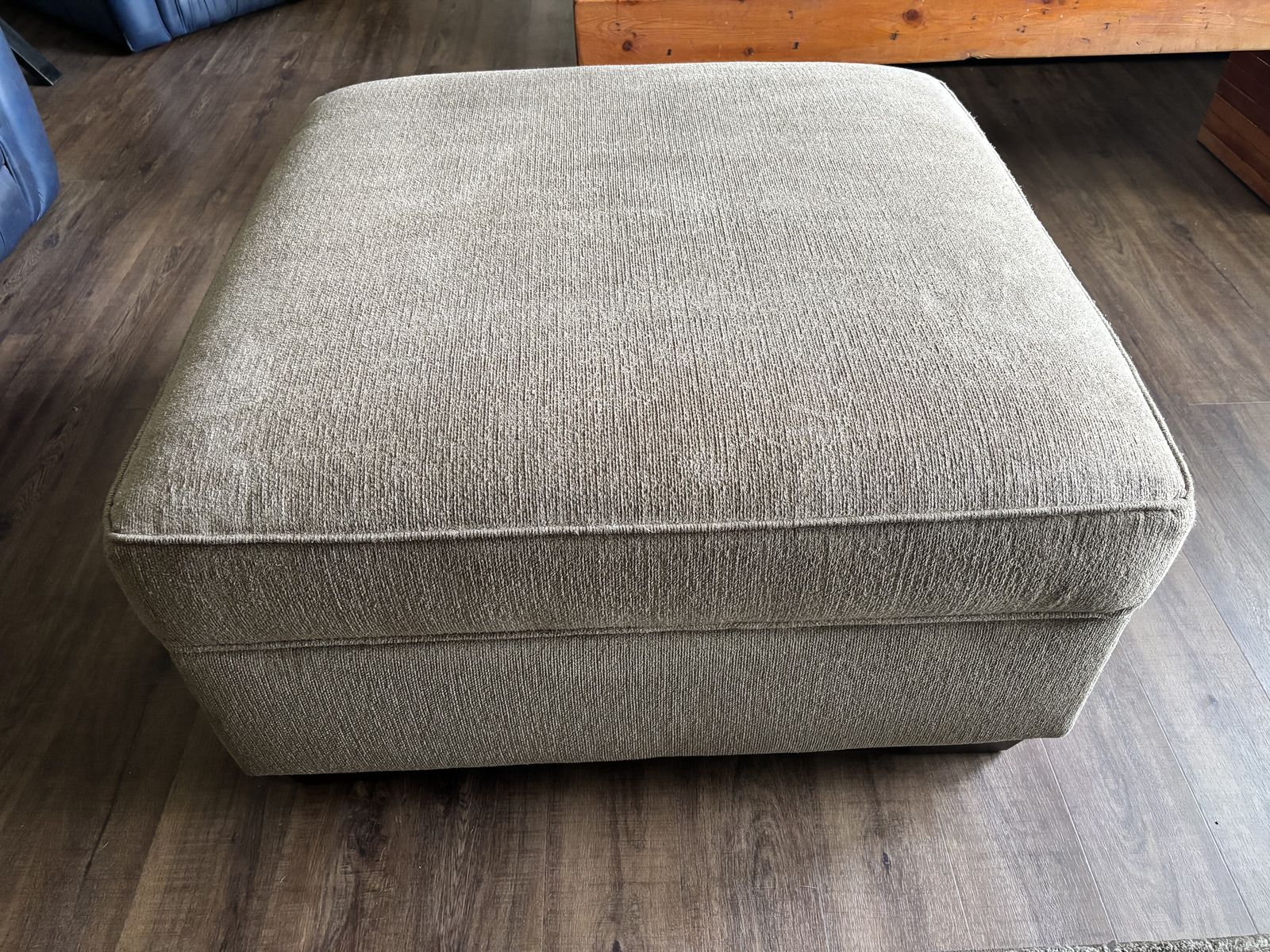 Ashley Furniture Oversized Gray Ottoman | Large Upholstered Coffee Table - Looks Brand New