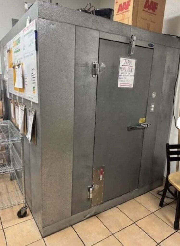 Walk In Walls And More Equipment Up For Auction