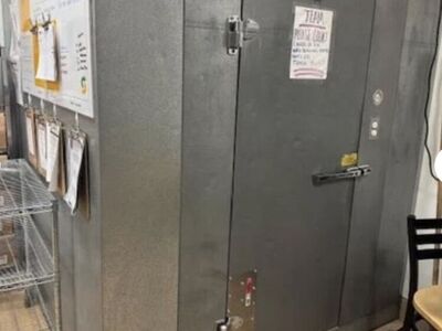 Walk In Walls And More Equipment Up For Auction