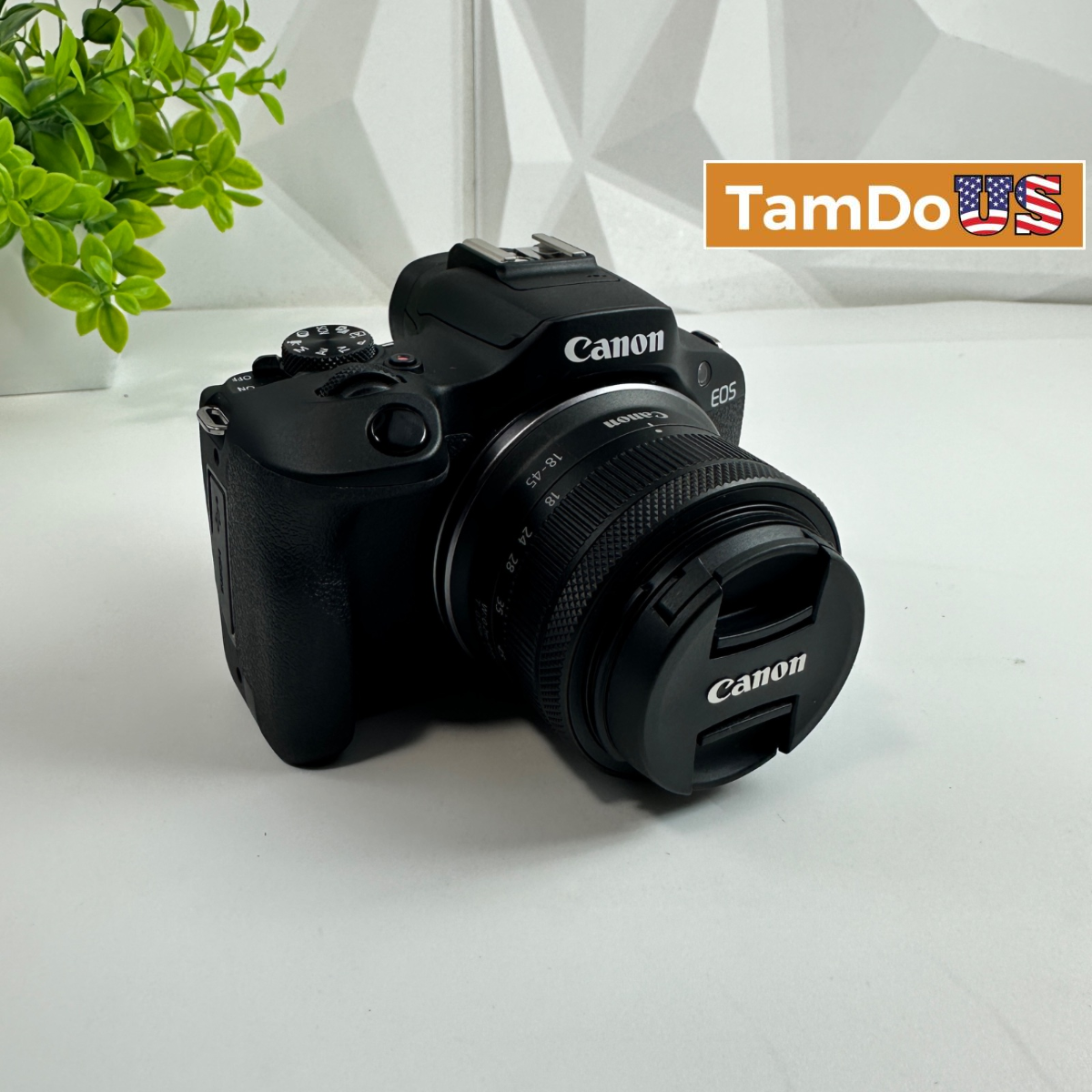 Canon EOS R100 Mirrorless Camera Kit with RF-S 18-45mm F4.5-6.3 IS STM Lens