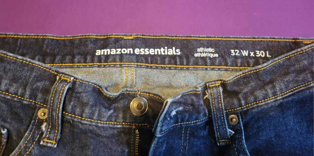 *New Amazon Esse steals Athletic Jeans - 32 x 30