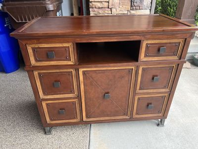 Leather-Wrapped Console/ Buffet – Sandy Pickup