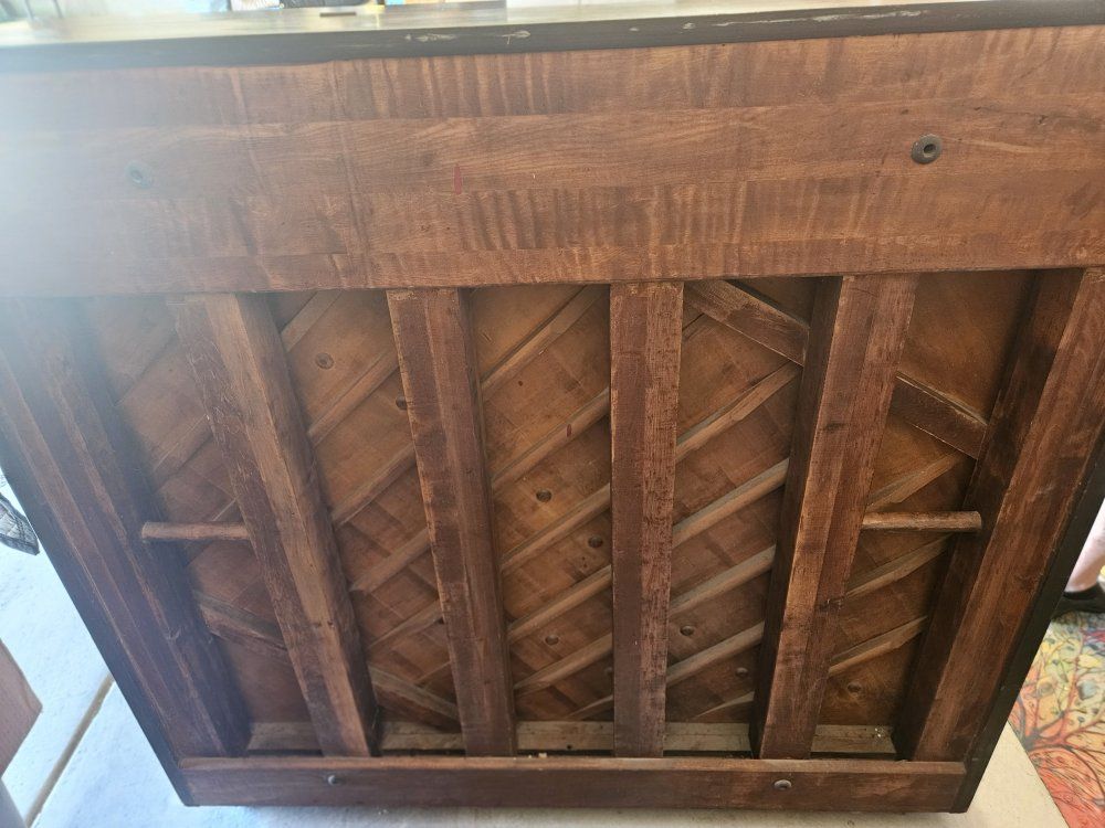 Main image 11