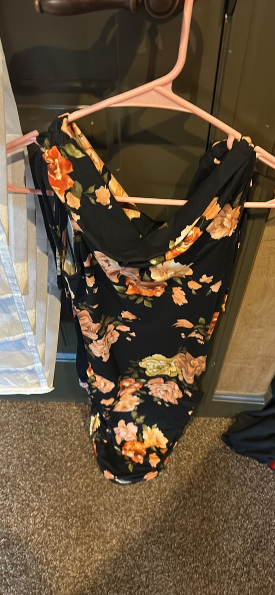 Size size small dress