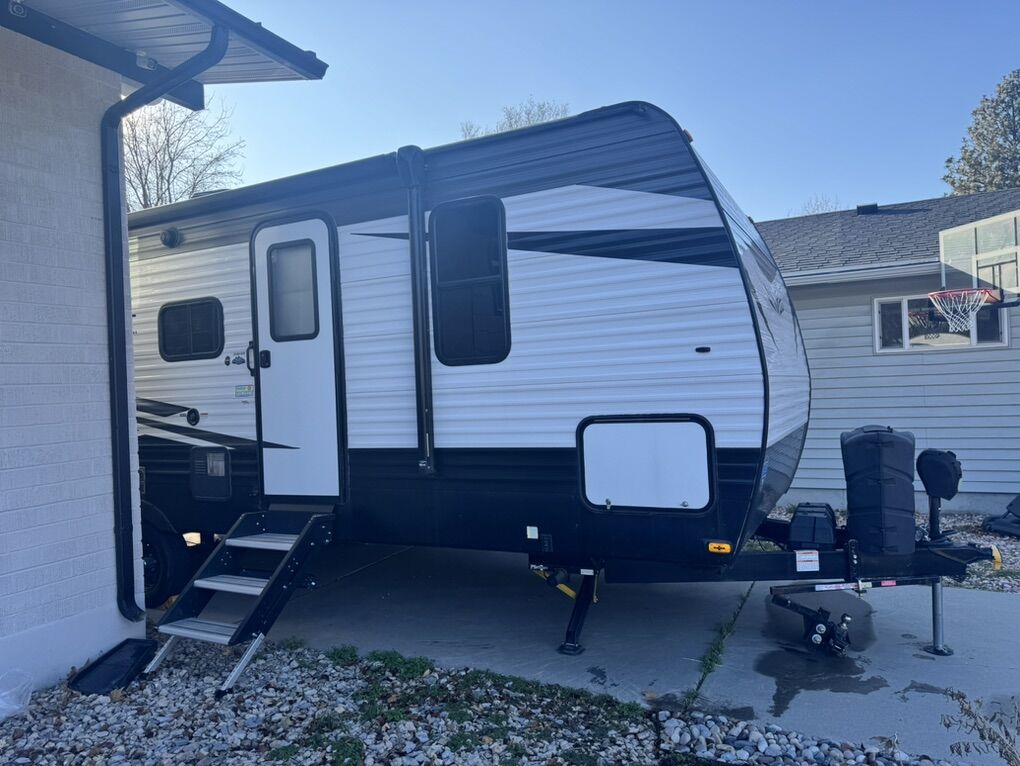 2021 Keystone Hideout 26 BH WE