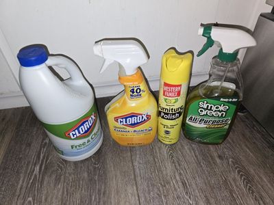 Assorted Household Cleaning Supplies Lot - Clorox, Simple Green, Western Family
