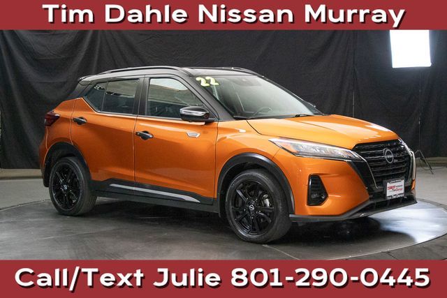 2022 NISSAN KICKS SR