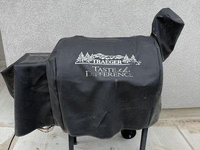 Traeger Pellet Grill Smoker BBQ with Cover - Taste the Difference Outdoor Cooking