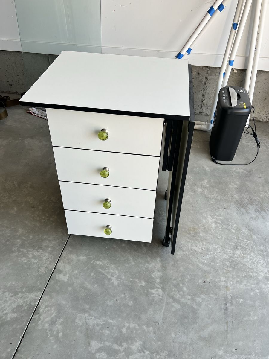 Sewing table