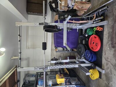 COMPLETE HOME GYM: Pro Elite Rack + over 600 lbslb