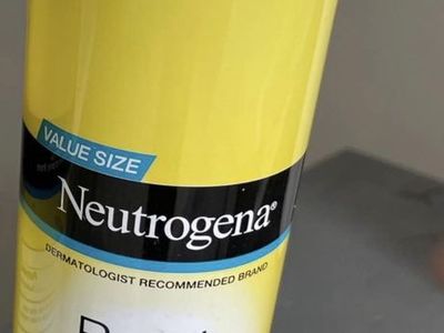 New Sunscreen spray 60+ exp 02/2027