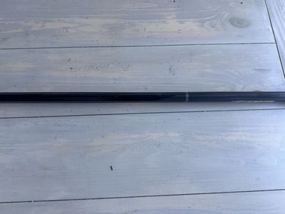 Used Maverik women’s lacrosse stick