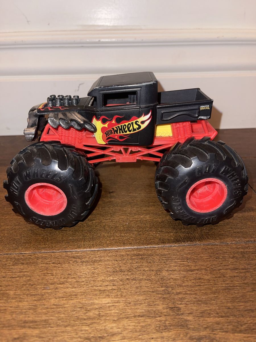 Monster Truck 1:24