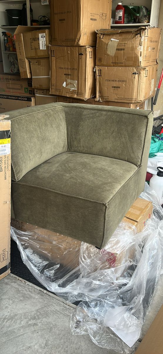 Unique Furniture Beacon Corner Right Olive Green Corduroy Chair - New in Box - OBO