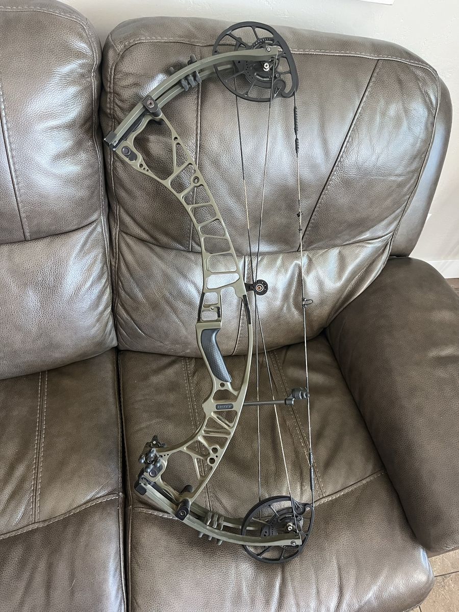 Hoyt Ventum 33 60-70lb