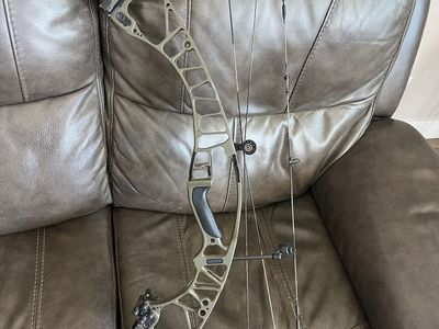 Hoyt Ventum 33 60-70lb