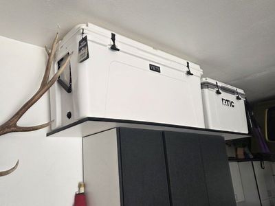 Yeti Tundra Cooler White Heavy Duty