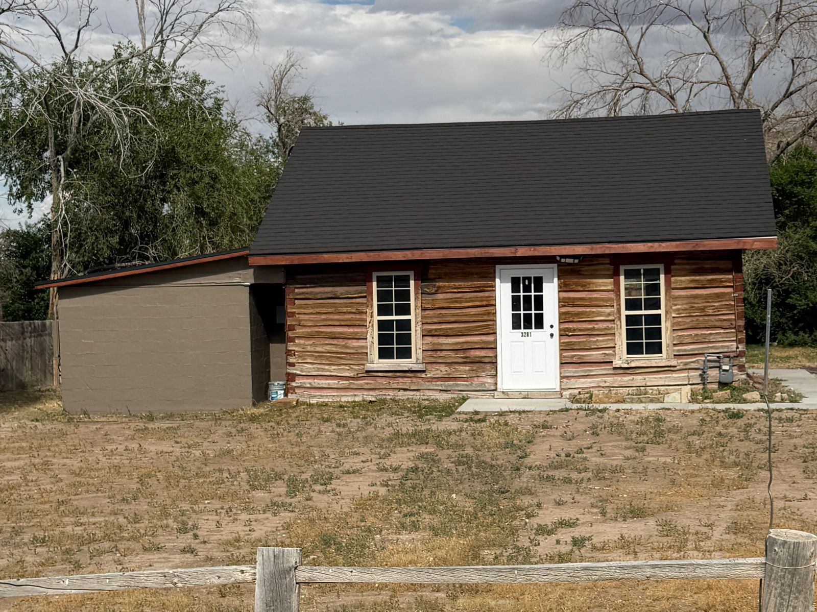 Roosevelt Utah - Cabin for Sale - W/ acreage