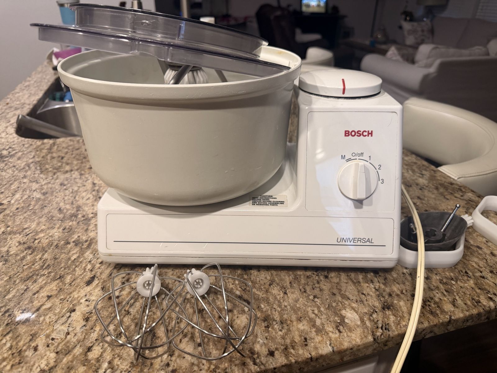 Bosch Universal Stand Mixer with Bowl, Lid and Attachments