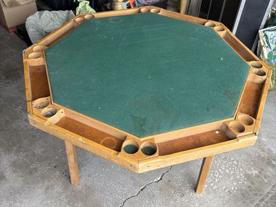 Octagon Poker Table with Green Felt Surface - Vintage Card Game Table with Cup Holders