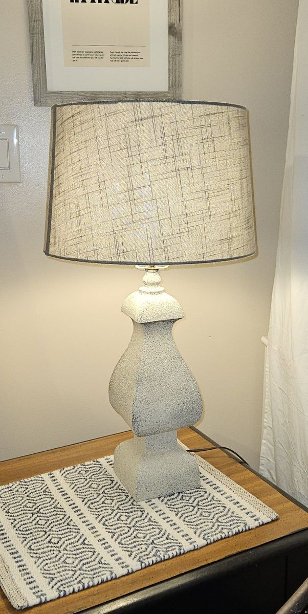 RC Willey Frost Grey Lamp