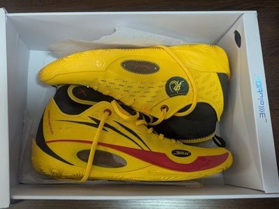 LI-NING Wade 808 2 Ultra Yellow Basketball Shoes Men's Size 10 Great condition