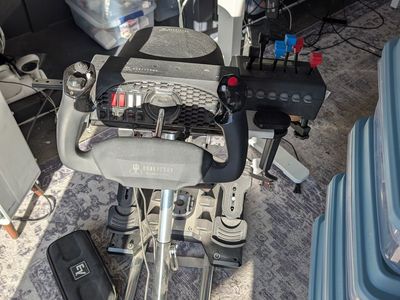 Flight sim rig: honeycomb yoke, CH throttle quadrant, Logitech G Pro Flight Rudder Pedals, stand -