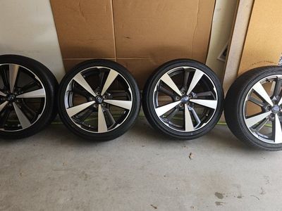 Subaru 18" wheels 225/40R18 5x100