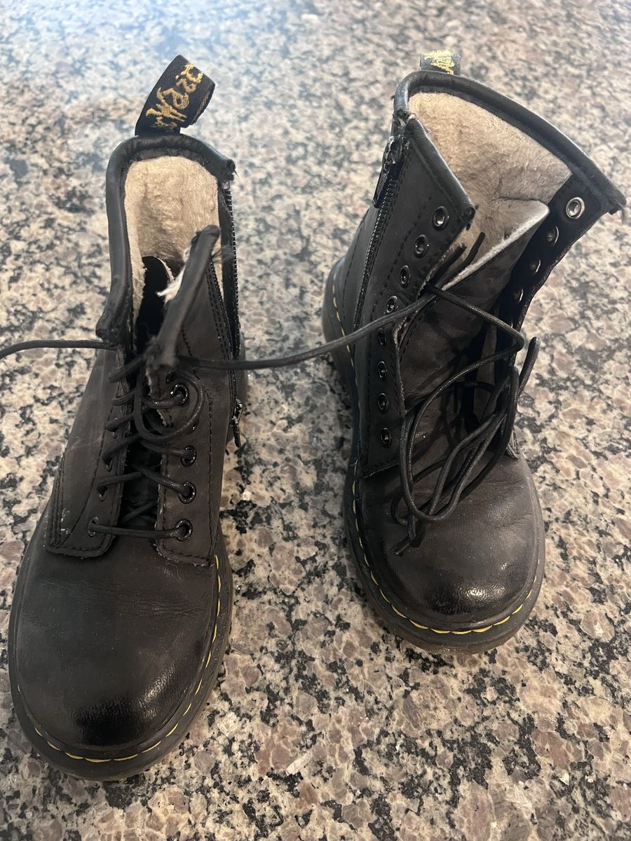 Boys Dr Martens Boots – Size 12 – Worn Only a Few Times 🥾