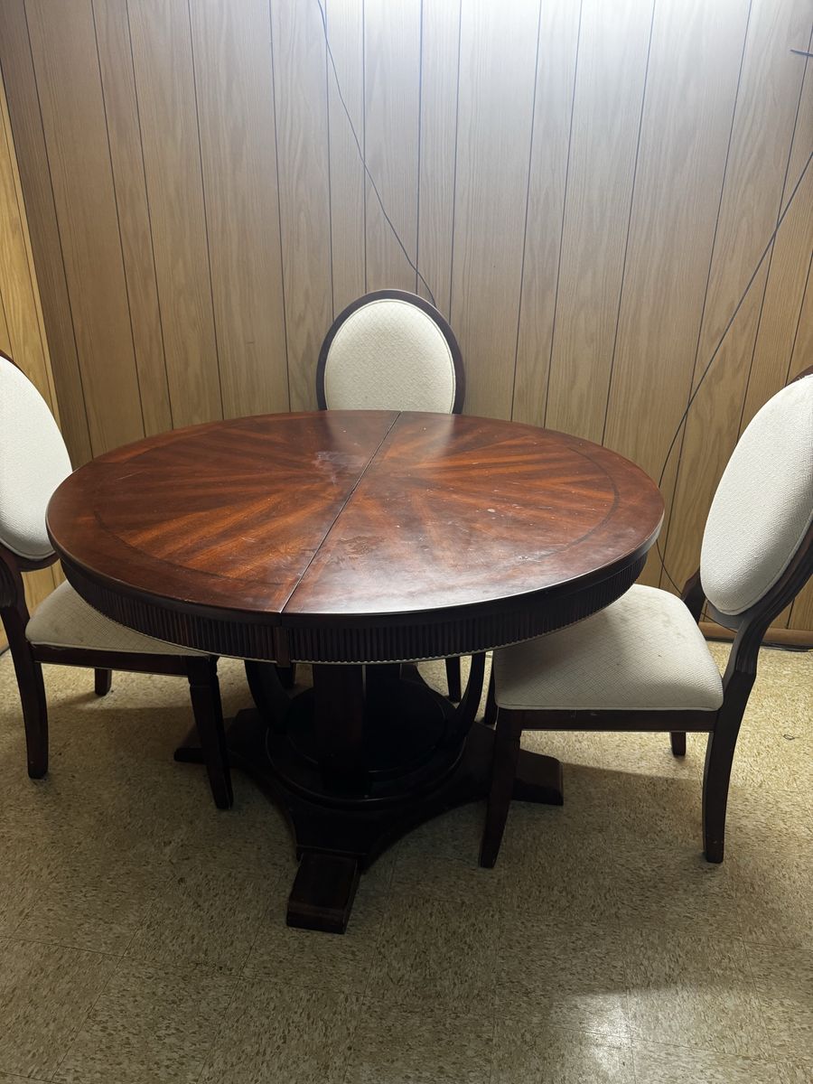 Round Wood Dining Table with Leaf and 3 Upholstered Chairs - Elegant Pedestal Base