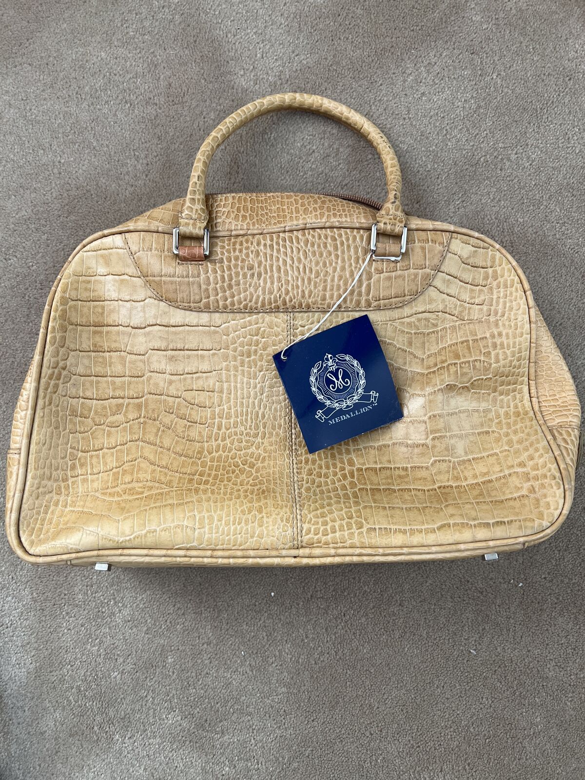 Leather handbag purses