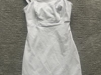 XS Purple and white gingham women’s dress