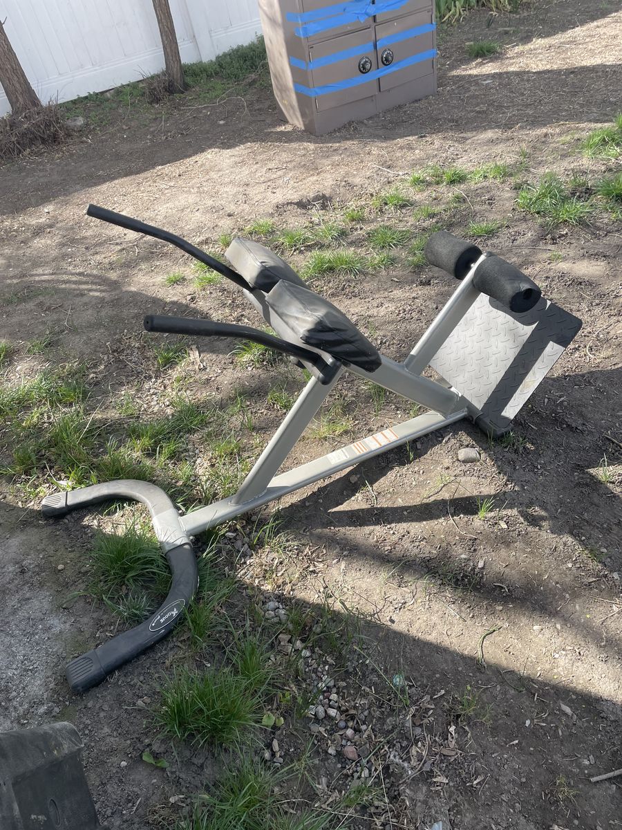 Hyperextension Bench