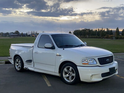 2001 FORD F150 SVT LIGHTNING Base