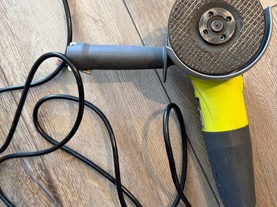 Ryobi 5.5 Amp 4.5 inch corded angle gringer