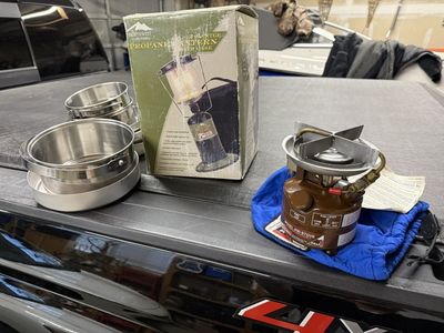 Lantern - Dual Fuel Stove - Cookware